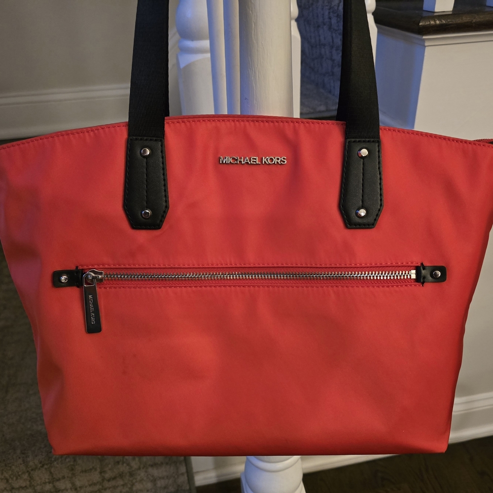 Michael Kors Red and Black Tote Bag with Structured Design